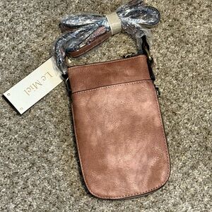 Le Miel Brown Vegan Leather Crossbody Expanding Wallet Purse NWT